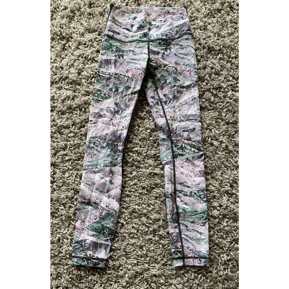 Lululemon Wunder Under High Rise Springscape Multi Color Crop LEGGINGS sz 2 - Picture 3 of 9